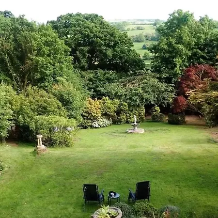 Bed & Breakfast Aldebaran Whitby